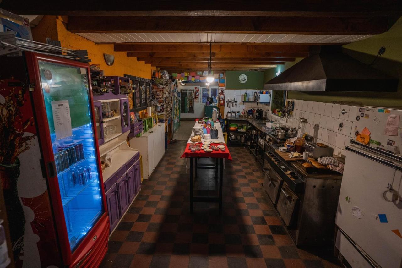 Alhue Patagonia Hostel サンマルティン エクステリア 写真