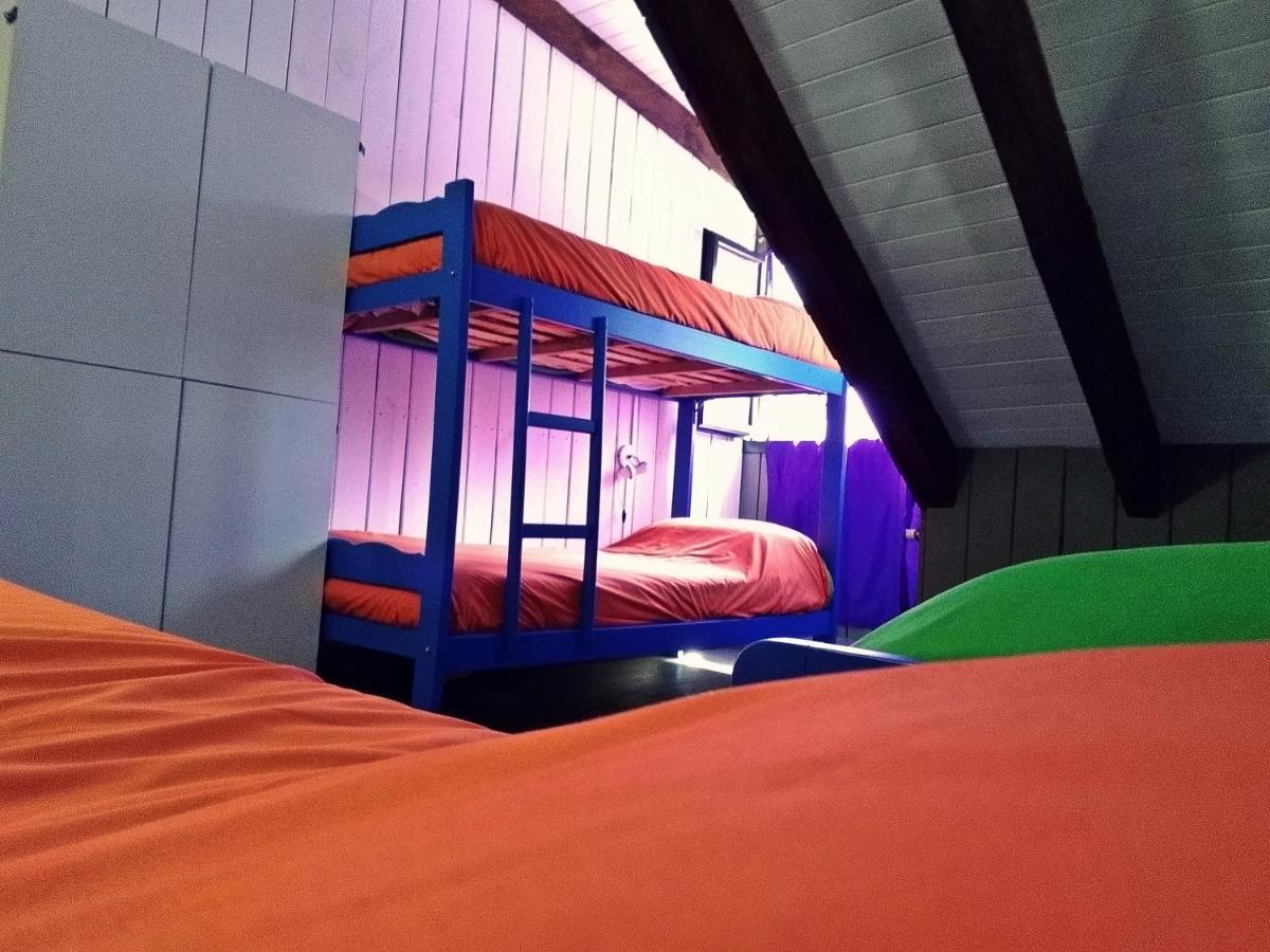 Alhue Patagonia Hostel サンマルティン エクステリア 写真